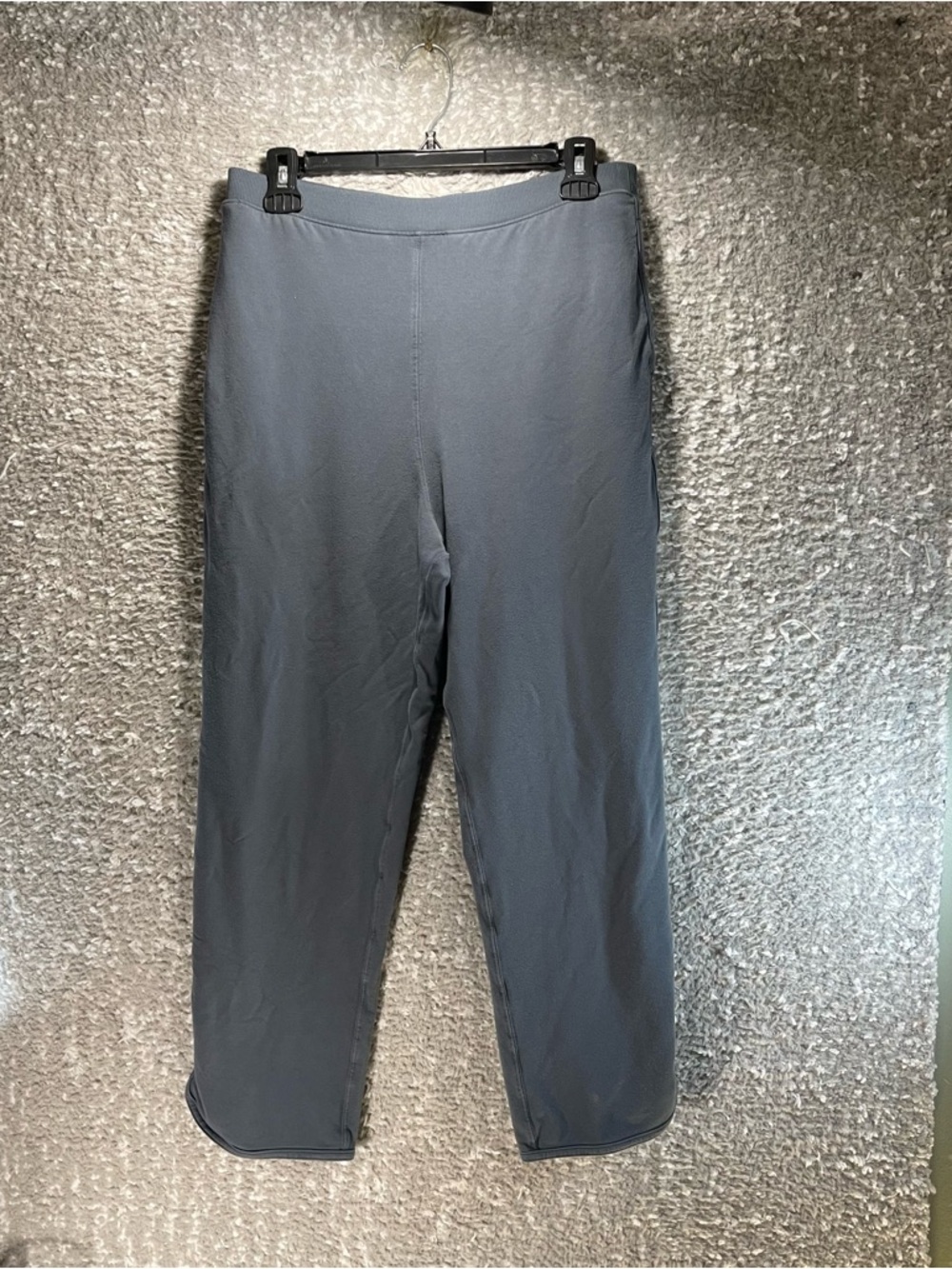 Lululemon Women Grey Capri Pants Size 10 Pockets Loungewear Casual